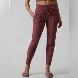 Athleta Attitude II Jogger Pant Size 16 Tall
